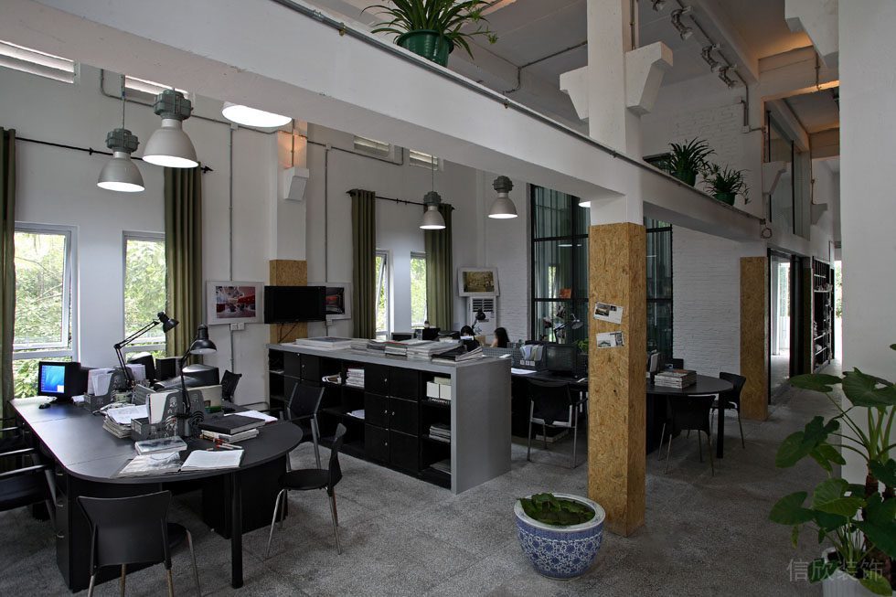 創(chuàng)威貿(mào)易有限公司800平方辦公室設計裝飾