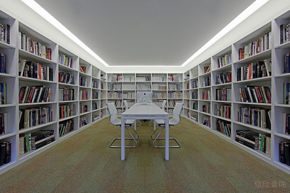 非常省錢的卓越科技有限公司辦公室裝修