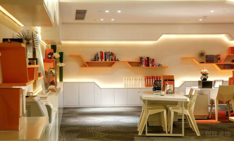 圖書館書吧閱覽區