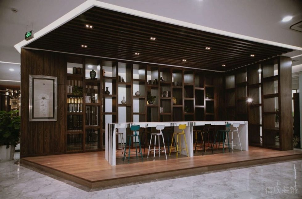 深圳南山區(qū)科苑中式辦公室裝修