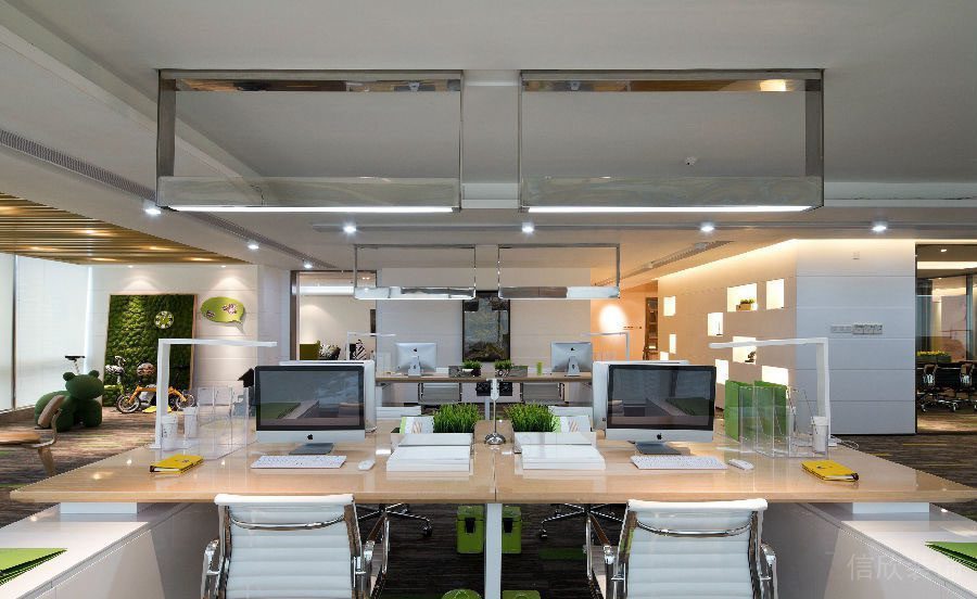 深圳福田區(qū)車公廟現(xiàn)代辦公室裝修 深圳福田區(qū)車公廟現(xiàn)代辦公室裝修