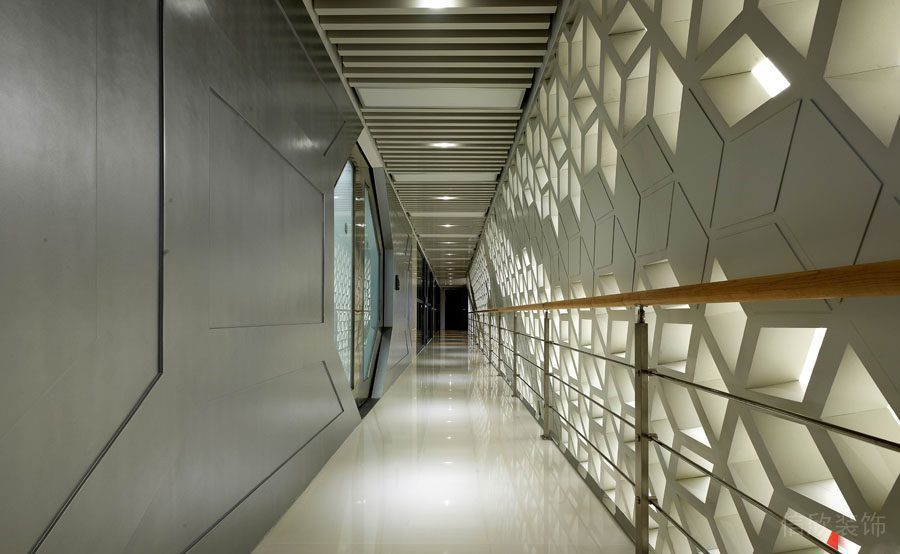 南山區(qū)現(xiàn)代風(fēng)格辦公室裝修 南山區(qū)現(xiàn)代風(fēng)格辦公室裝修