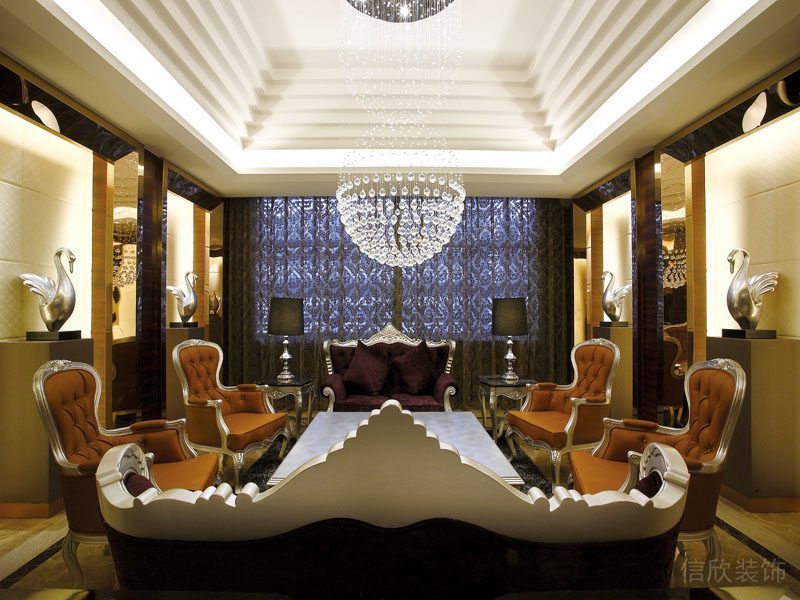 金字塔式天花板設(shè)計(jì)