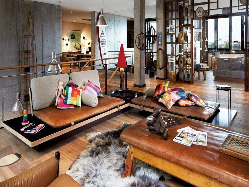 復(fù)古真皮桌椅搭配仿動物毛地毯