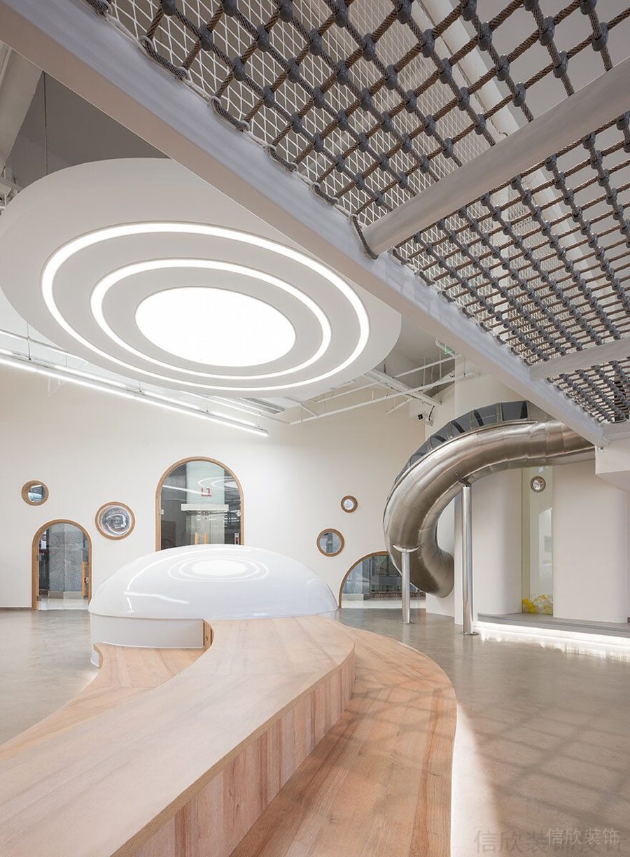 木質(zhì)環(huán)形線條角燈機構(gòu)創(chuàng)意設(shè)計