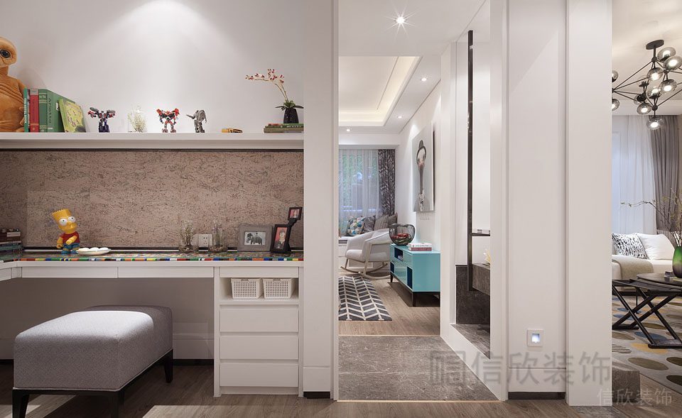 學區房裝修兒童房學習區域彩色拼貼工作桌墻體大理石半墻創意效果過道設計