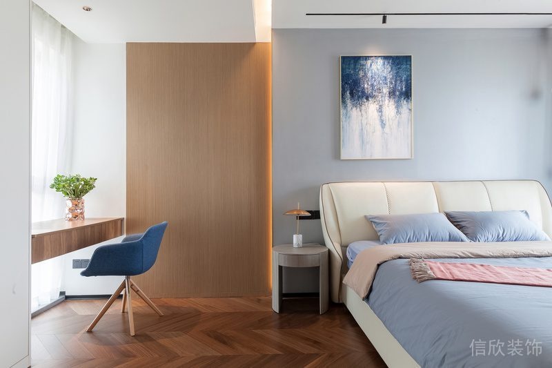 臥室裝修木質墻體半墻設計藍色兒童房簡約風裝修
