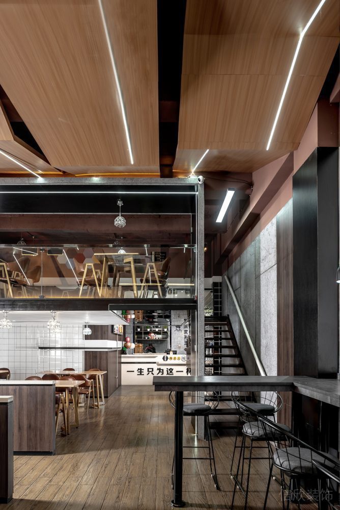 深圳沙尾餐飲裝修設(shè)計公司案例