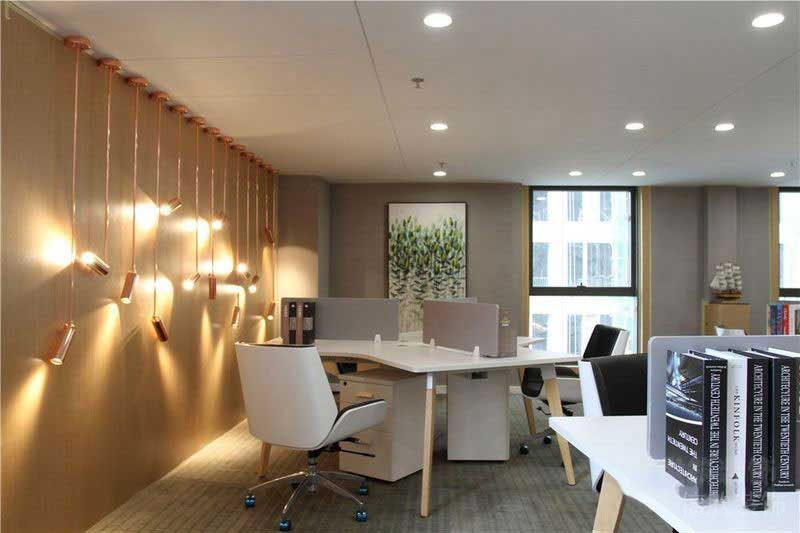 現(xiàn)代風(fēng)格辦公室職工區(qū)桌椅