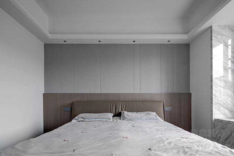 新居現(xiàn)代簡約風(fēng)主臥效果圖(7)