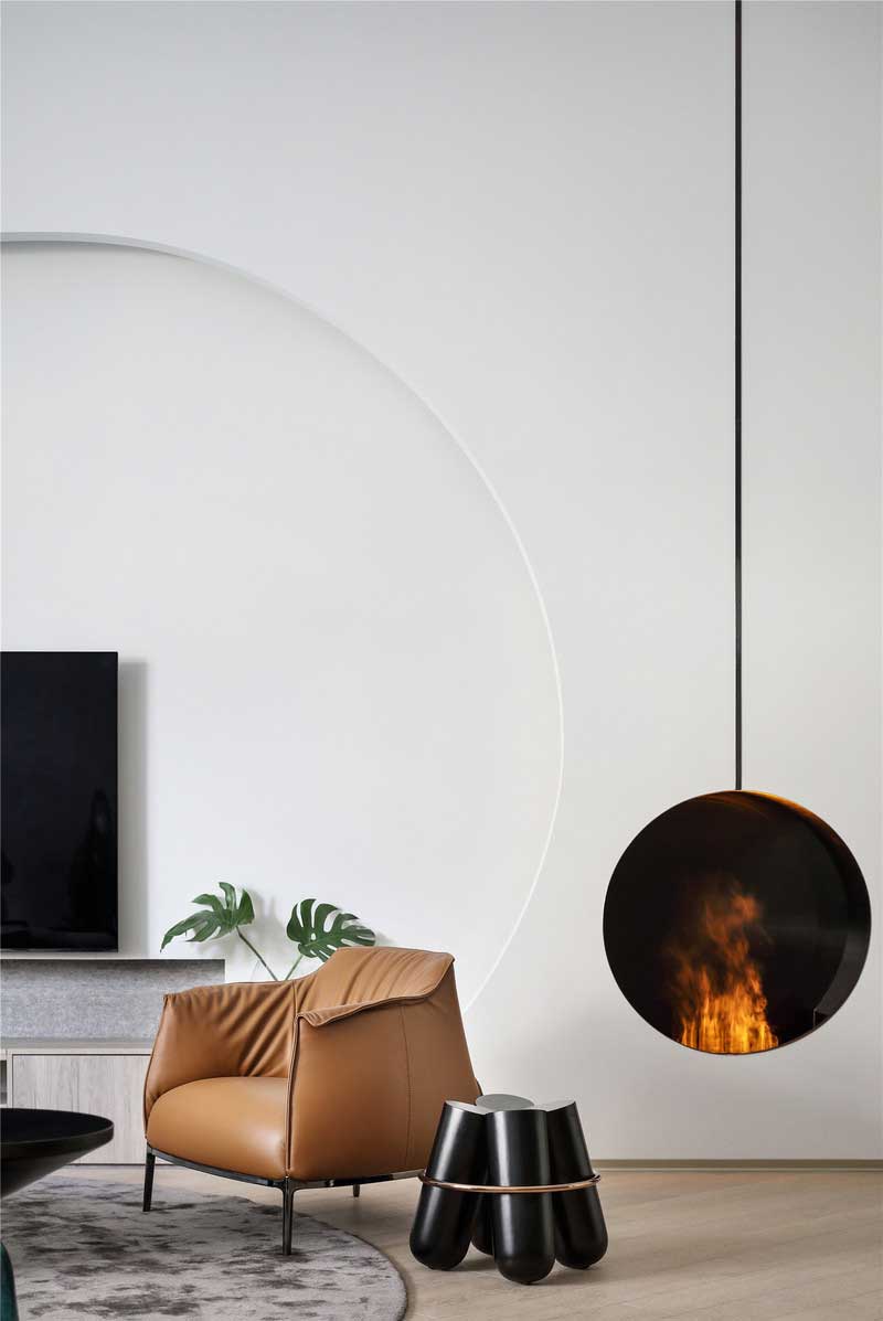 深圳龍華區(qū)現(xiàn)代中式風(fēng)格舊房裝修改造完工后實(shí)景圖客廳單人休閑沙發(fā)