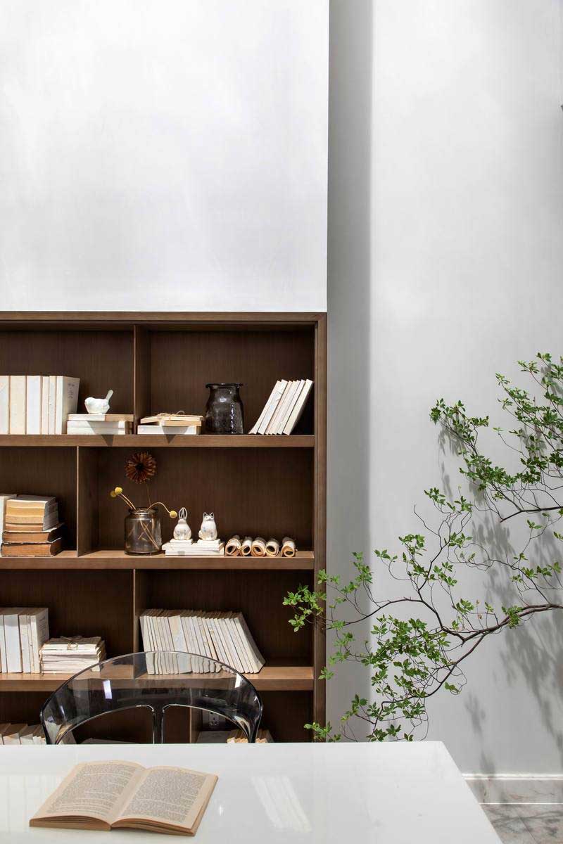 深圳羅湖區極簡風80平方復式小戶型裝修設計書架 深圳羅湖區極簡風80平方復式小戶型裝修設計書架