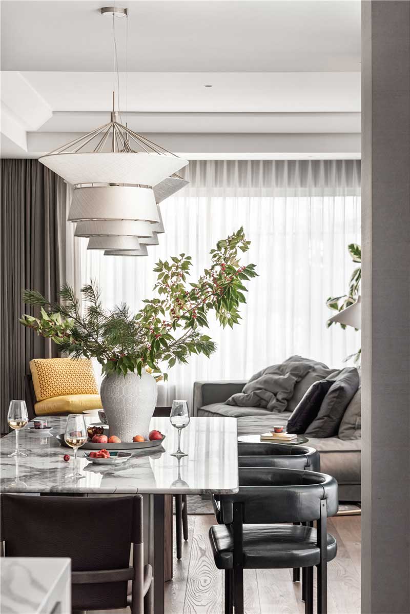 深圳寶安新中式田園風別墅裝修餐桌餐椅 深圳寶安新中式田園風別墅裝修餐桌餐椅