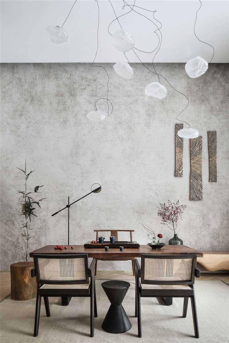 深圳龍華區(qū)現(xiàn)代中式風(fēng)格舊房裝修改造完工后實(shí)景圖品茶區(qū)藝術(shù)吊燈