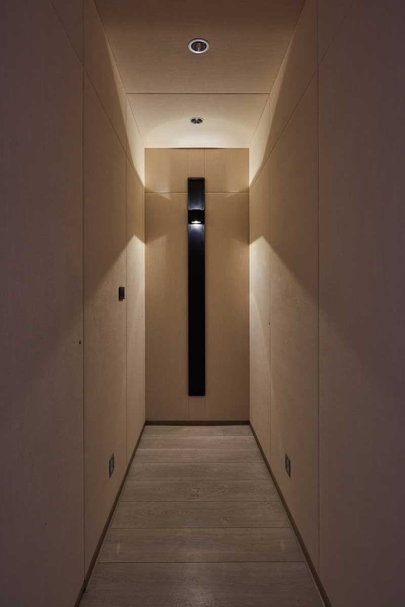 深圳福田區(qū)梅林北歐風(fēng)格家庭裝修工程過道