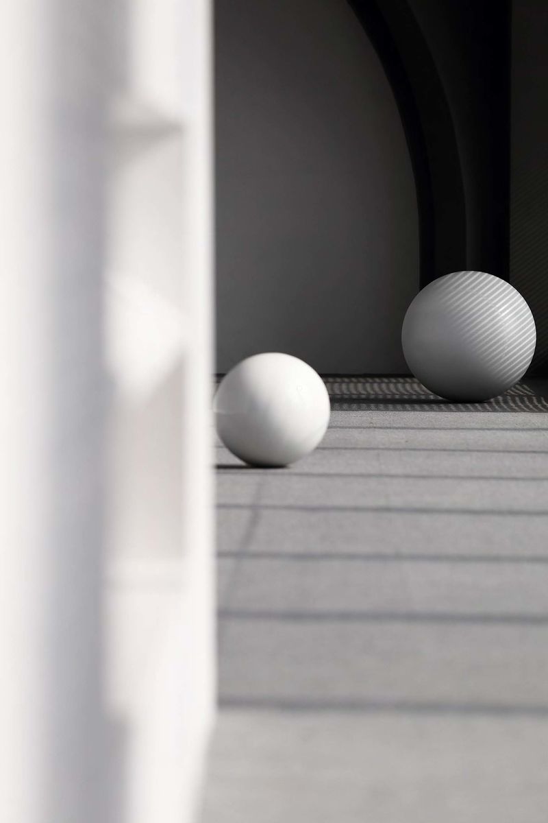 深圳龍華大浪極簡風格辦公室裝修過道藝術裝置 深圳龍華大浪極簡風格辦公室裝修過道藝術裝置