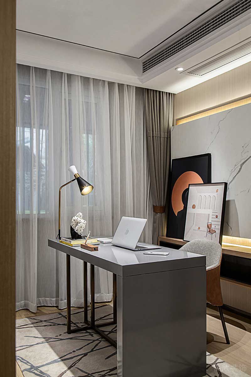 深圳鹽田區現代輕奢風家庭住房裝修設計案例書桌 深圳鹽田區現代輕奢風家庭住房裝修設計案例書桌