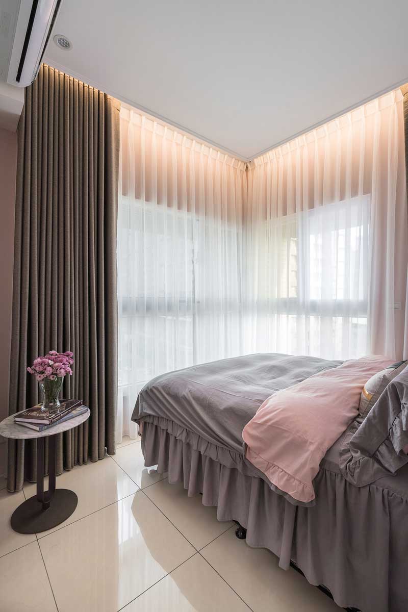 深圳鹽田區(qū)簡(jiǎn)歐風(fēng)格家居住房裝修設(shè)計(jì)主臥睡床 深圳鹽田區(qū)簡(jiǎn)歐風(fēng)格家居住房裝修設(shè)計(jì)主臥睡床