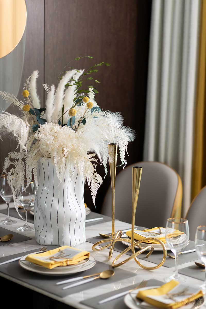 深圳龍崗坂田萬科第五園輕奢風大戶型樣板間設計餐桌飾品 深圳龍崗坂田萬科第五園輕奢風大戶型樣板間設計餐桌飾品