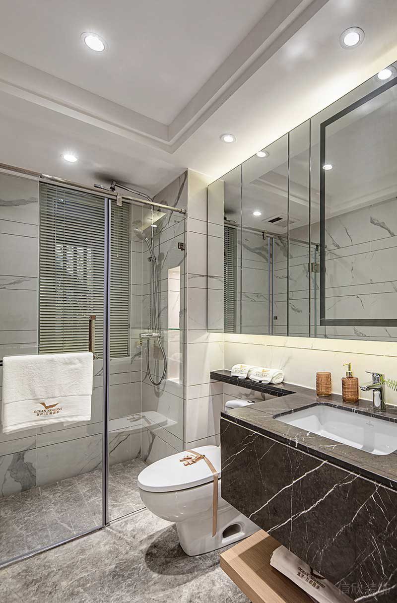 深圳鹽田區現代輕奢風家庭住房裝修設計案例洗手間 深圳鹽田區現代輕奢風家庭住房裝修設計案例洗手間