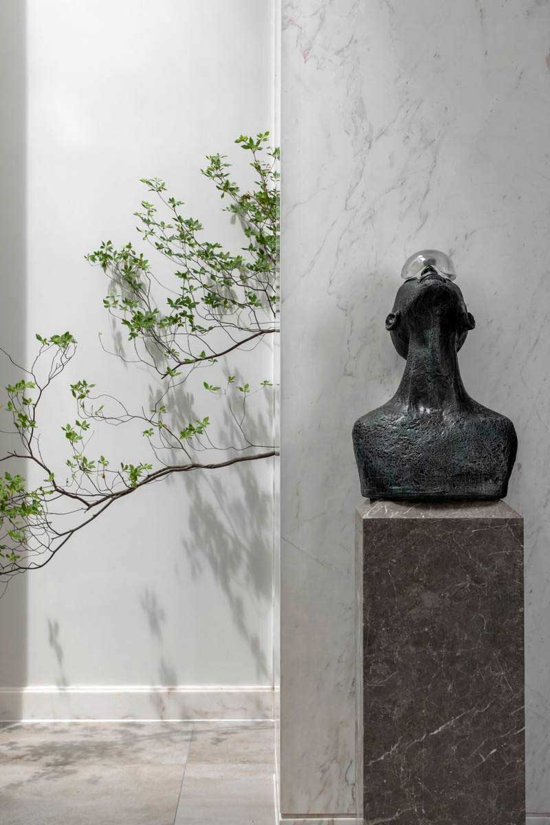 深圳羅湖區極簡風80平方復式小戶型裝修設計石材雕塑 深圳羅湖區極簡風80平方復式小戶型裝修設計石材雕塑