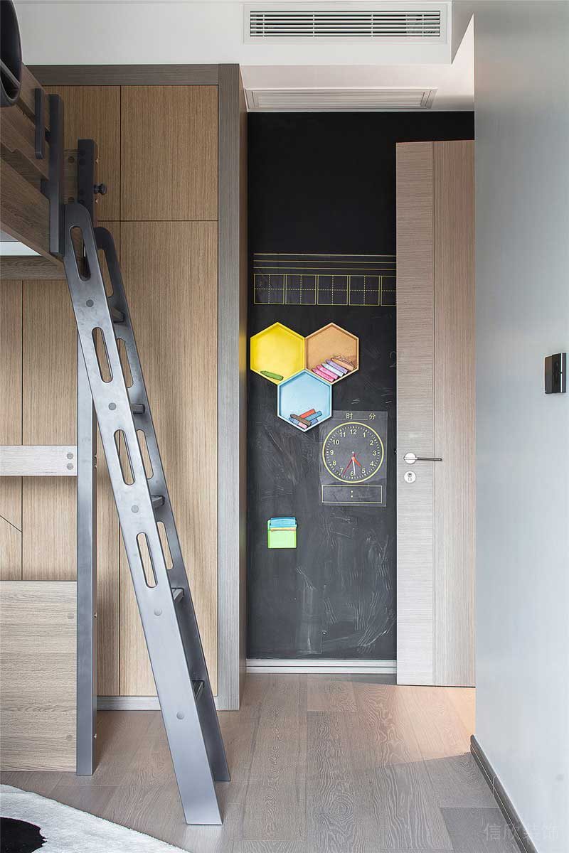 深圳羅湖區(qū)黑白色簡約風(fēng)格家居裝修圖兒童房 深圳羅湖區(qū)黑白色簡約風(fēng)格家居裝修圖兒童房