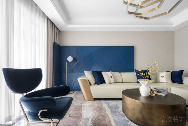 藍(lán)色皮革沙發(fā)現(xiàn)代簡約整體創(chuàng)意設(shè)計(jì)天花吊頂?shù)靥貉b修