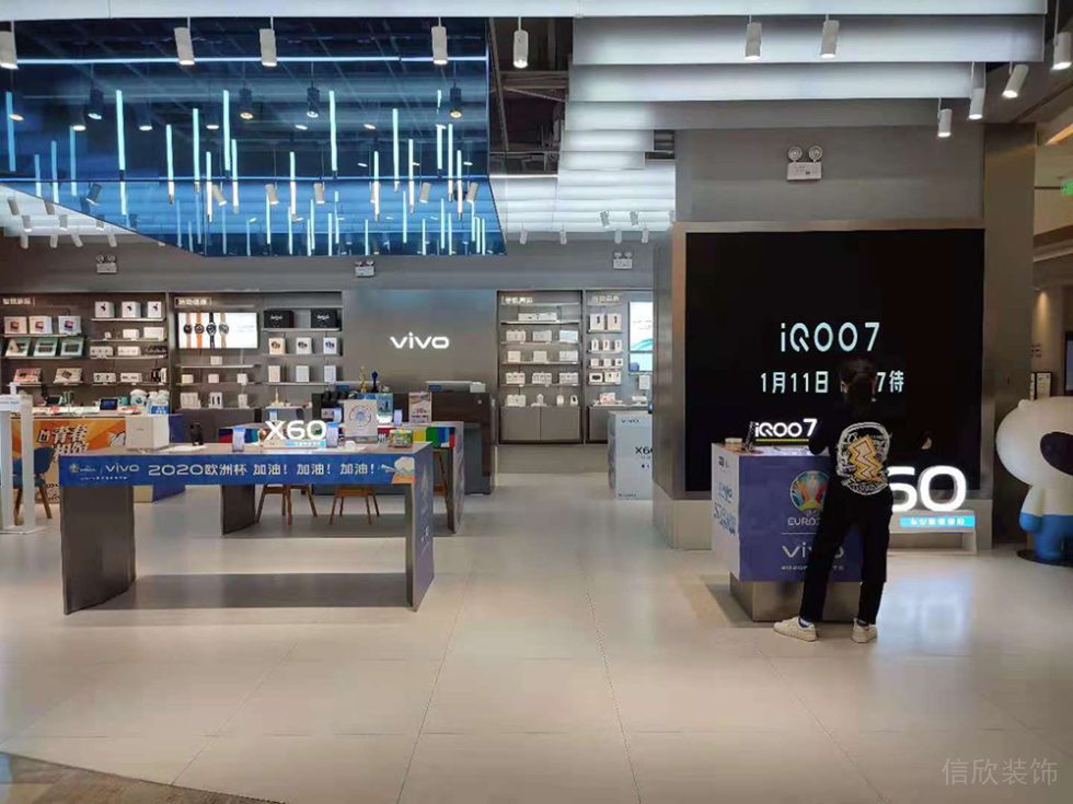 深圳羅湖現(xiàn)代風(fēng)格vivo專賣店裝修產(chǎn)品展示區(qū)