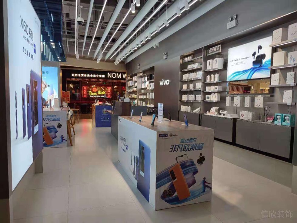 深圳羅湖現(xiàn)代風(fēng)格vivo專賣店裝修條形天花