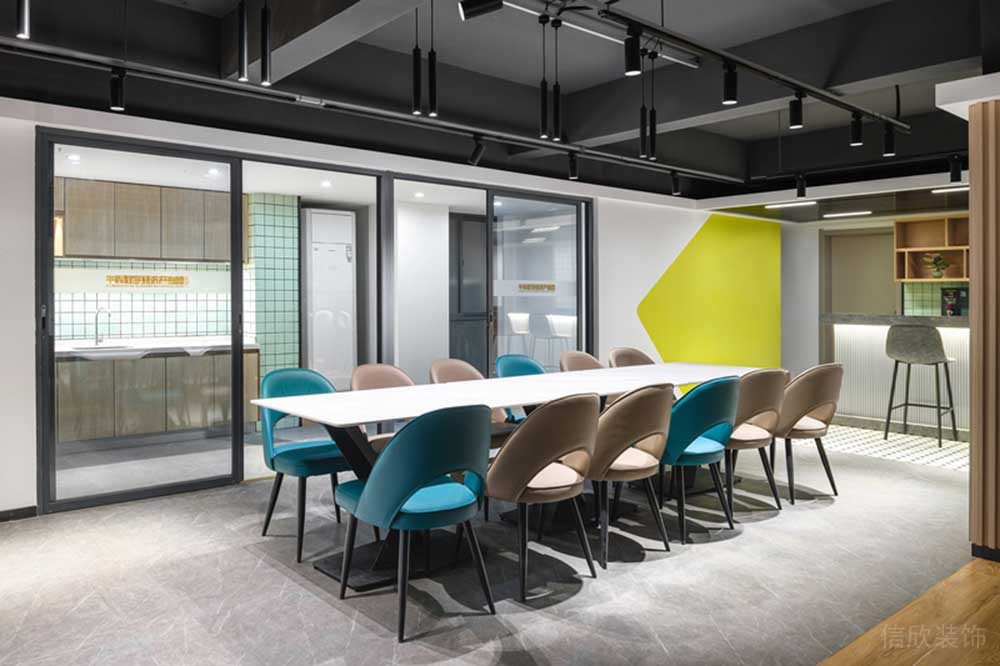 深圳羅湖區(qū)華潤大廈現(xiàn)代簡(jiǎn)約風(fēng)格辦公室設(shè)計(jì)案例用餐區(qū)