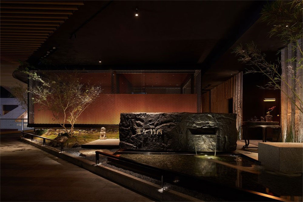 深圳寶安中式餐廳裝修戶外入口 深圳寶安中式餐廳裝修戶外入口