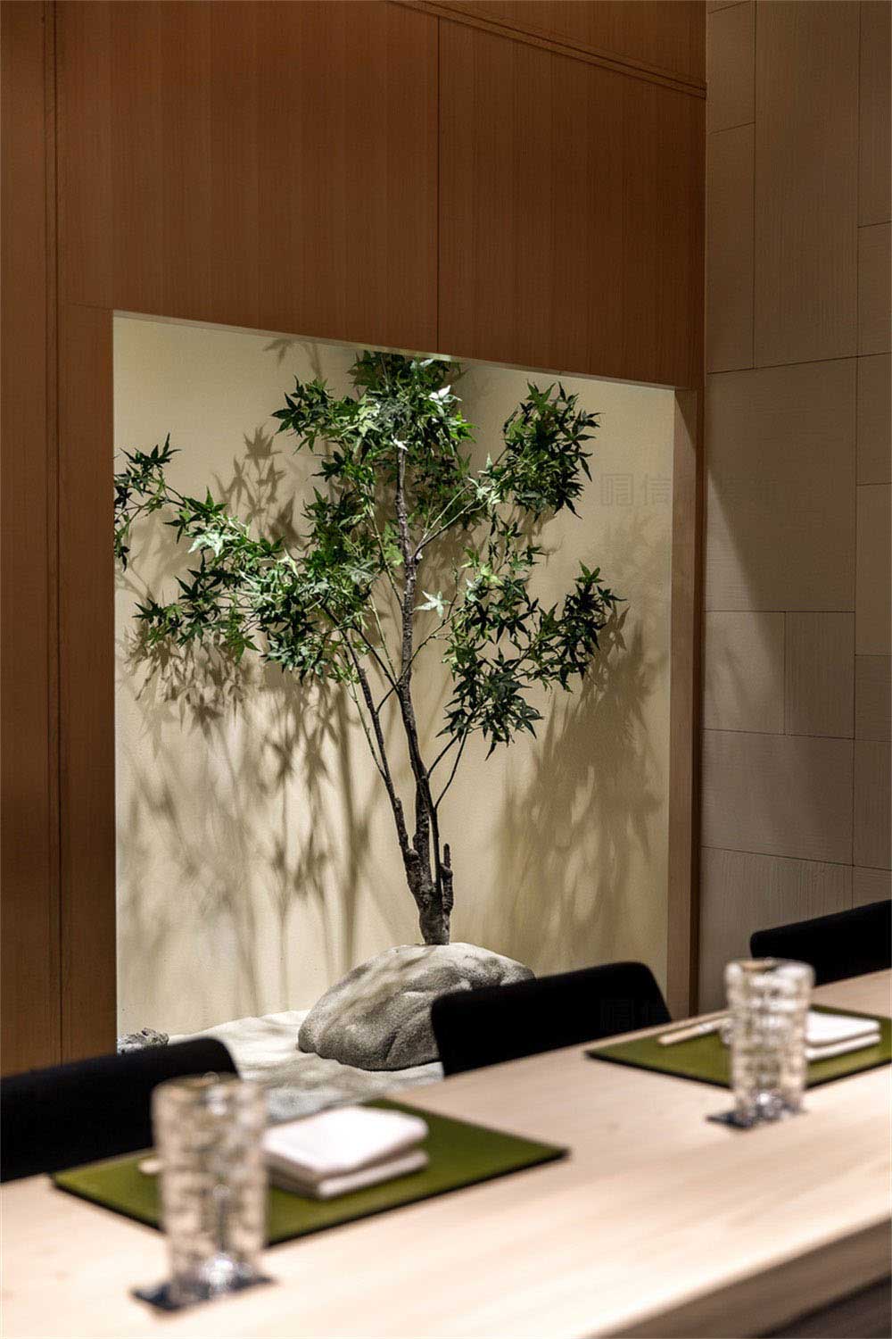 深圳寶安日式風(fēng)格壽司店裝修設(shè)計(jì)綠植景觀 深圳寶安日式風(fēng)格壽司店裝修設(shè)計(jì)綠植景觀