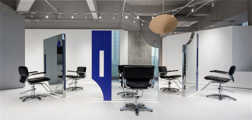 深圳市龍崗區(qū)龍崗中心城wakeup造型培訓(xùn)學(xué)院剪發(fā)區(qū) 深圳市龍崗區(qū)龍崗中心城wakeup造型培訓(xùn)學(xué)院剪發(fā)區(qū)