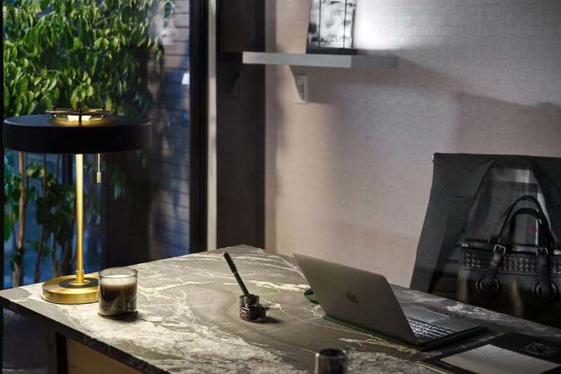 寶安華僑城瑞灣府簡約風格辦公室裝修黑白根大理石辦公桌 寶安華僑城瑞灣府簡約風格辦公室裝修黑白根大理石辦公桌