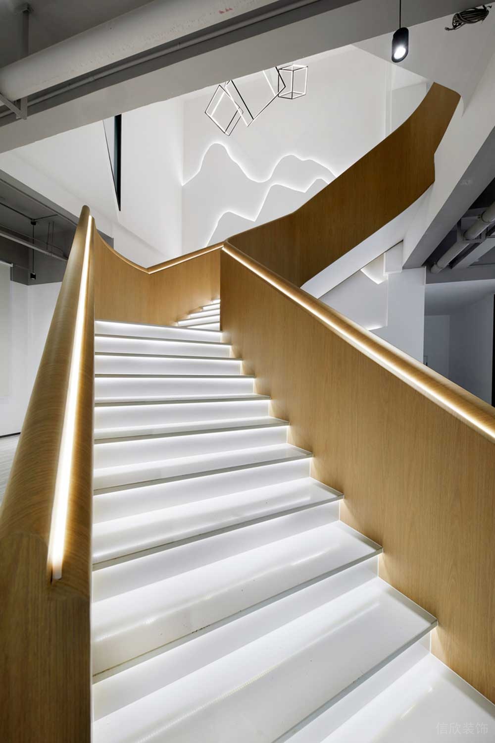 寶安區朗峻廣場現代簡約風格辦公室裝修設計視覺感官 寶安區朗峻廣場現代簡約風格辦公室裝修設計視覺感官