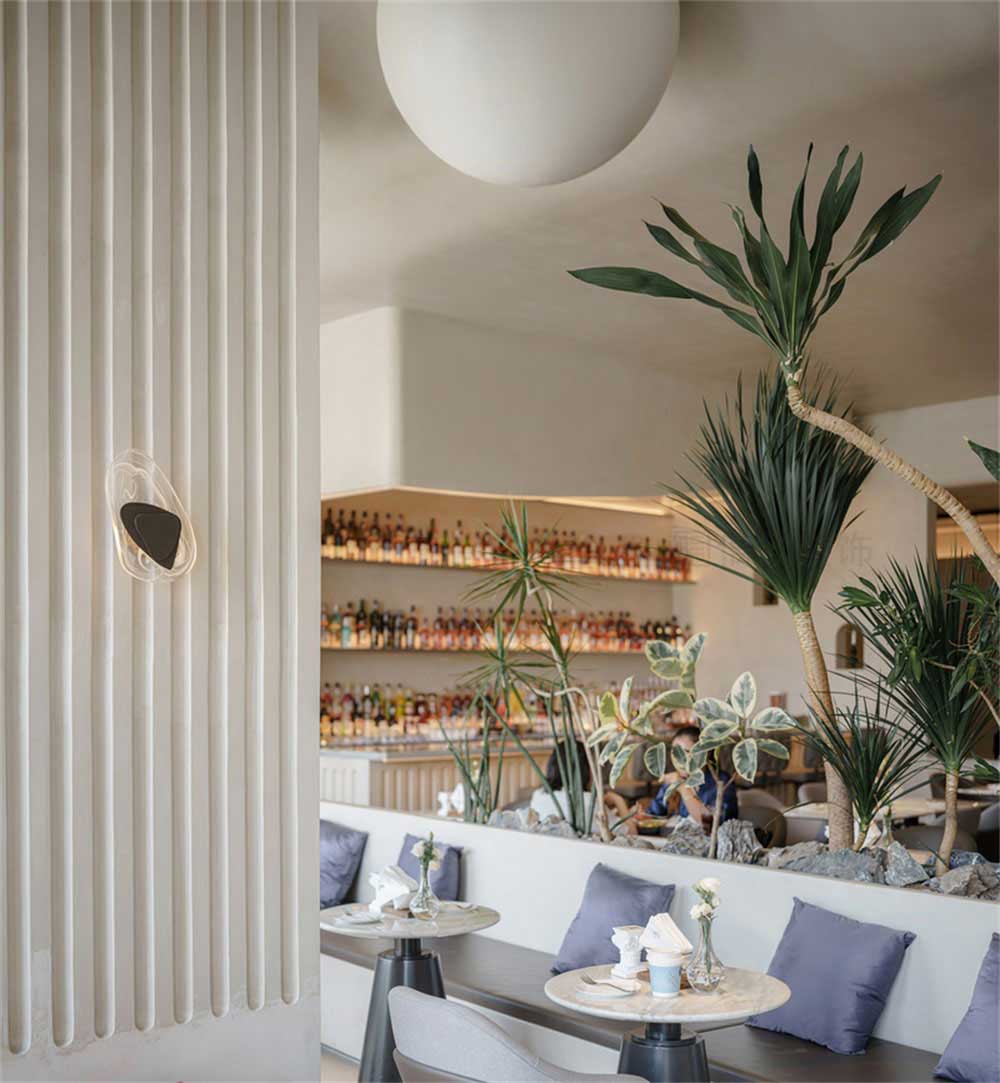 深圳寶安簡約風(fēng)咖啡餐吧裝修設(shè)計餐桌 深圳寶安簡約風(fēng)咖啡餐吧裝修設(shè)計餐桌