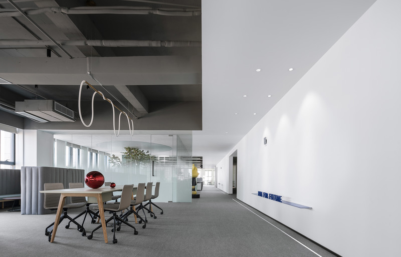 龍崗區(qū)啟迪協(xié)信深圳科技園簡約風(fēng)格辦公室裝修開放式會議區(qū) 龍崗區(qū)啟迪協(xié)信深圳科技園簡約風(fēng)格辦公室裝修開放式會議區(qū)