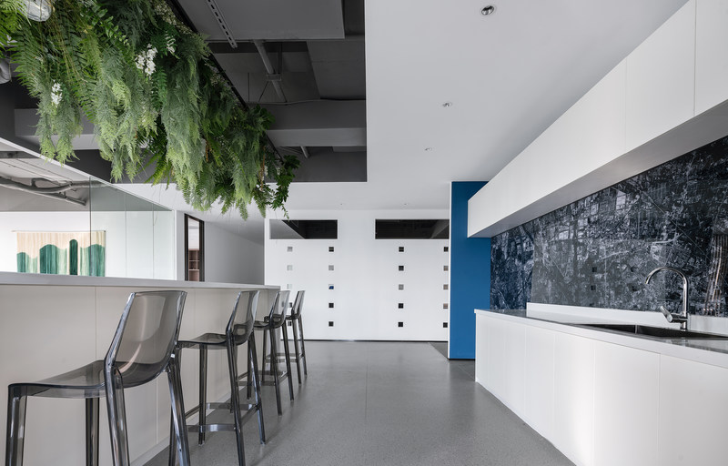 龍崗區(qū)啟迪協(xié)信深圳科技園簡約風(fēng)格辦公室裝修茶水間 龍崗區(qū)啟迪協(xié)信深圳科技園簡約風(fēng)格辦公室裝修茶水間