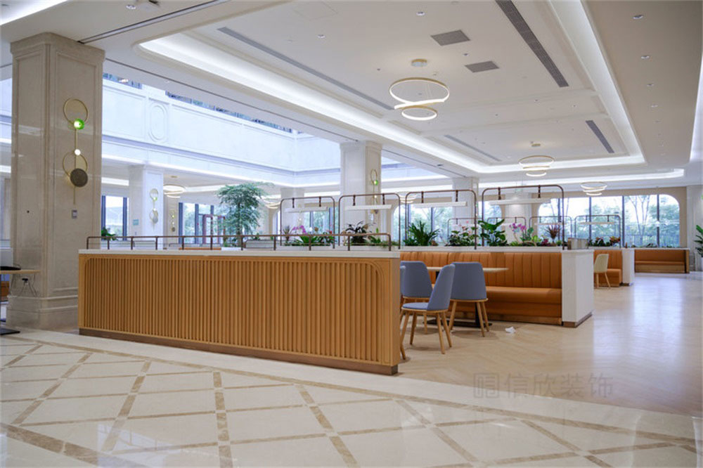 深圳龍華公司輕奢風員工餐廳裝修設計藝術吊燈 深圳龍華公司輕奢風員工餐廳裝修設計藝術吊燈