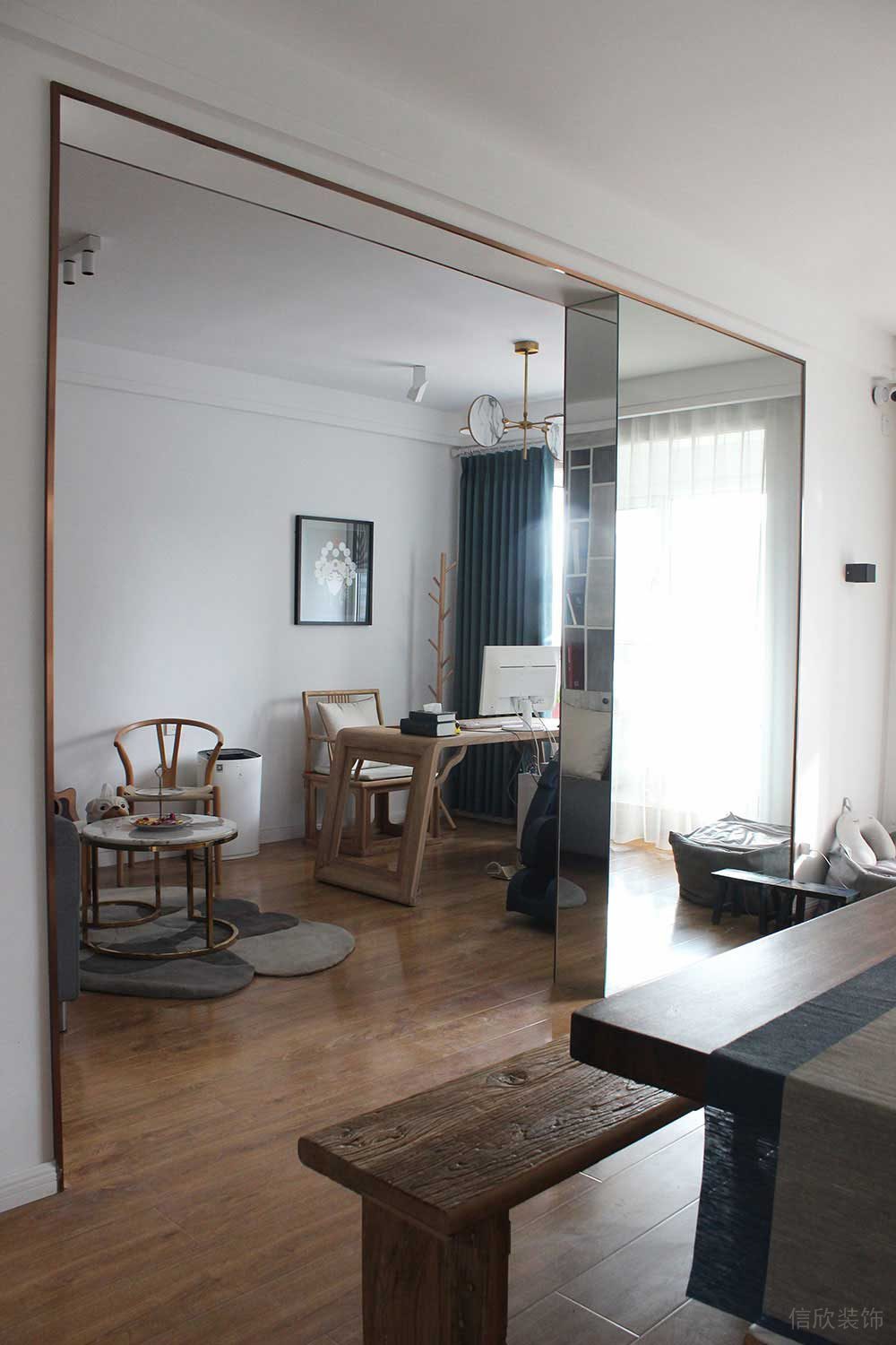 簡約風(fēng)格辦公空間設(shè)計案例裝修圖