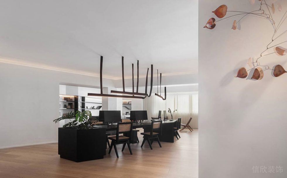 簡約風(fēng)格辦公室項目辦公區(qū)裝修圖