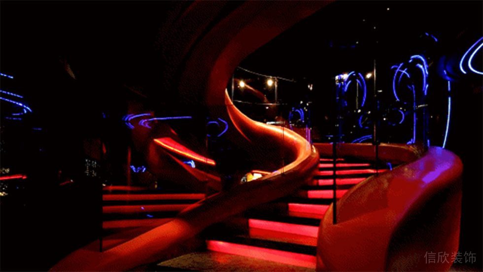 現代風格辦公室項目特色樓梯廳空間裝修圖