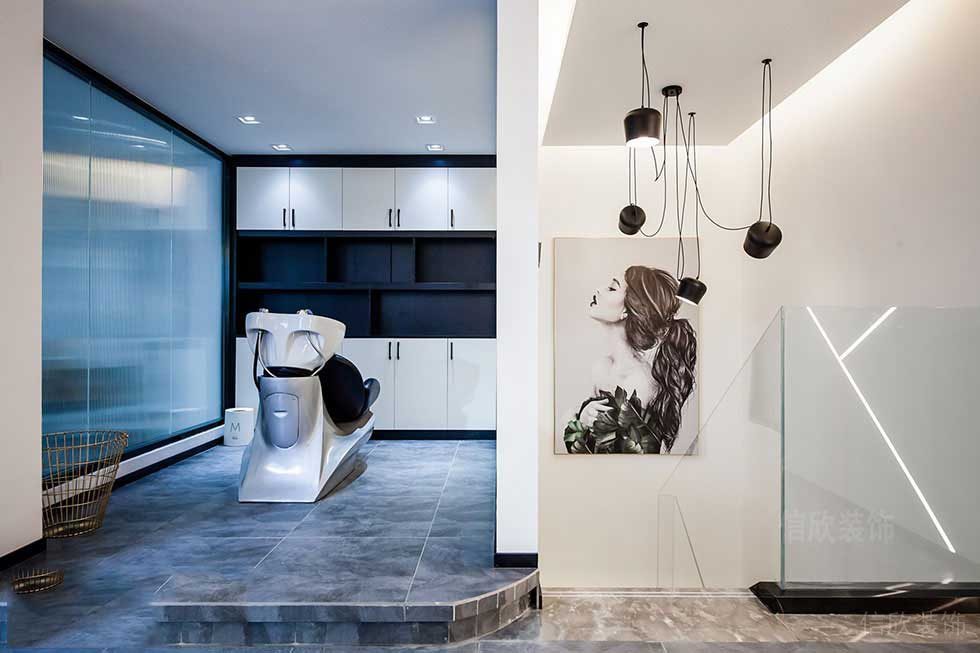深圳時尚造型工作室洗頭區(qū)裝修設(shè)計