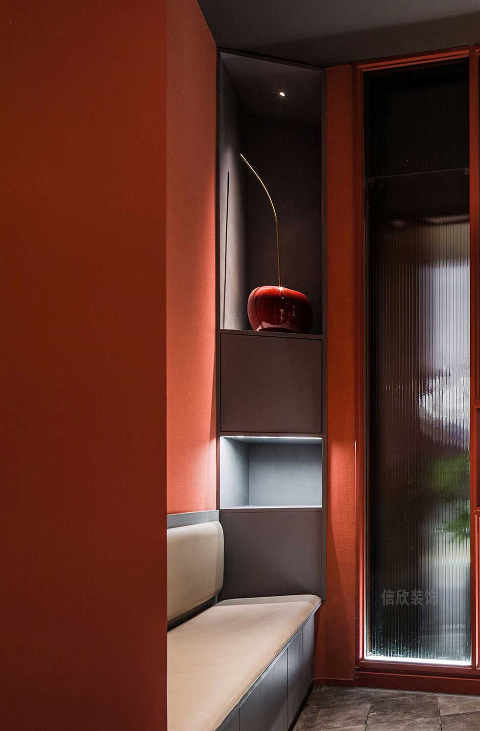 深圳寶安紅色美發店等候區裝修設計 深圳寶安紅色美發店等候區裝修設計