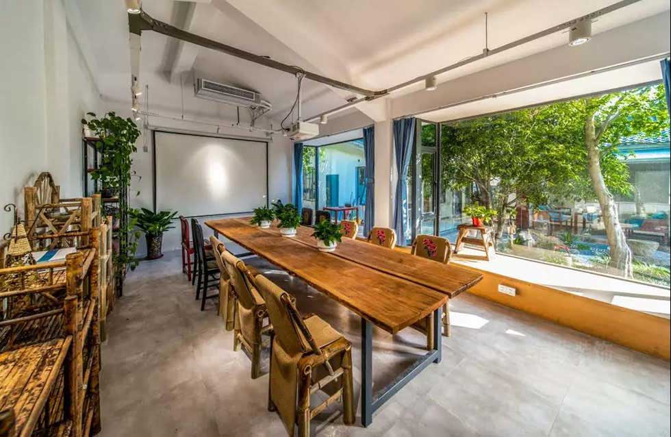 深圳寶安美容會所會議室裝修設(shè)計 深圳寶安美容會所會議室裝修設(shè)計