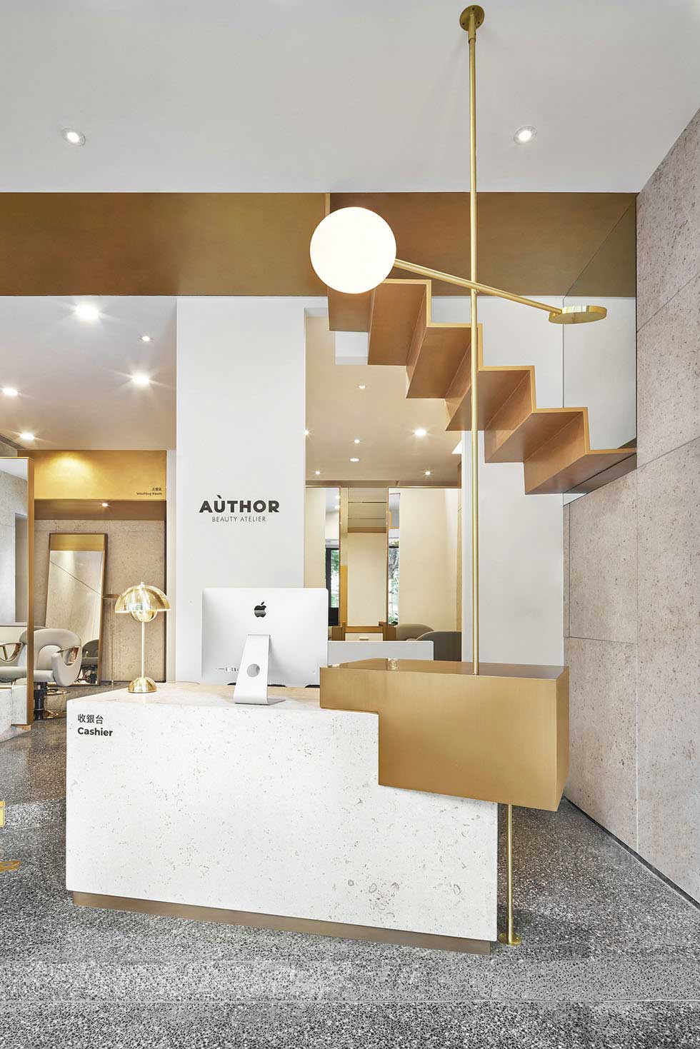 深圳羅湖輕奢金色的美發(fā)店前臺裝修工程案例