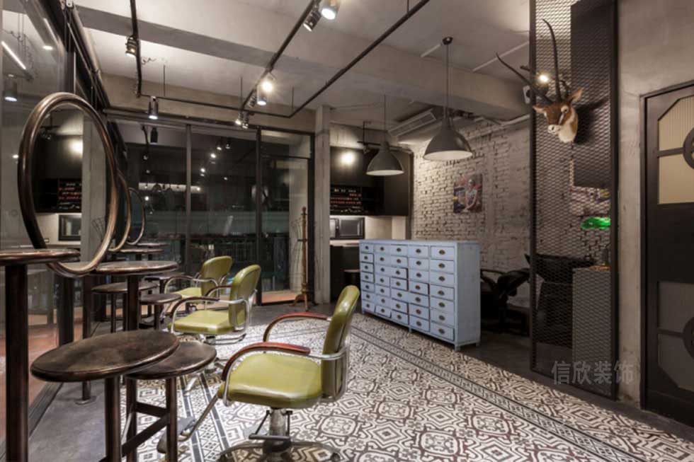 深圳工業(yè)風(fēng)美發(fā)沙龍二樓洗頭區(qū) 深圳工業(yè)風(fēng)美發(fā)沙龍二樓洗頭區(qū)