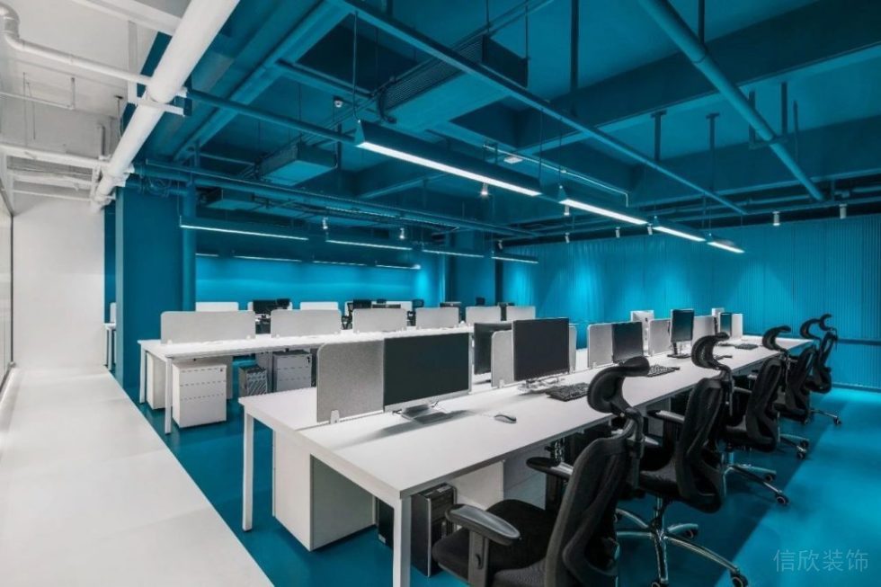 簡(jiǎn)約風(fēng)格商務(wù)公司空間辦公區(qū)設(shè)計(jì)圖