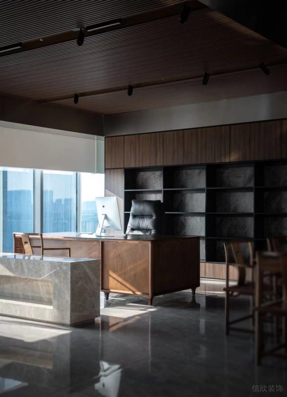 簡約風(fēng)格商業(yè)機(jī)構(gòu)公司董事長辦公室效果圖