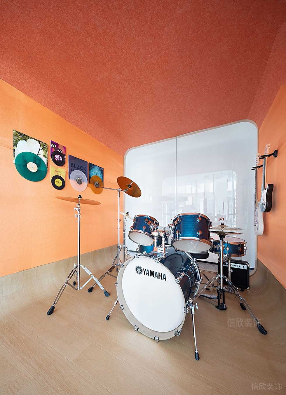 簡(jiǎn)約風(fēng)格公司音樂休閑室裝修圖